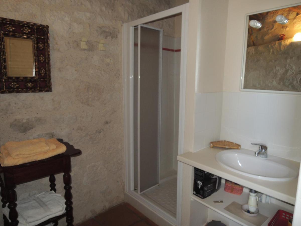 Gite Les Hortalis Montjoi 外观 照片